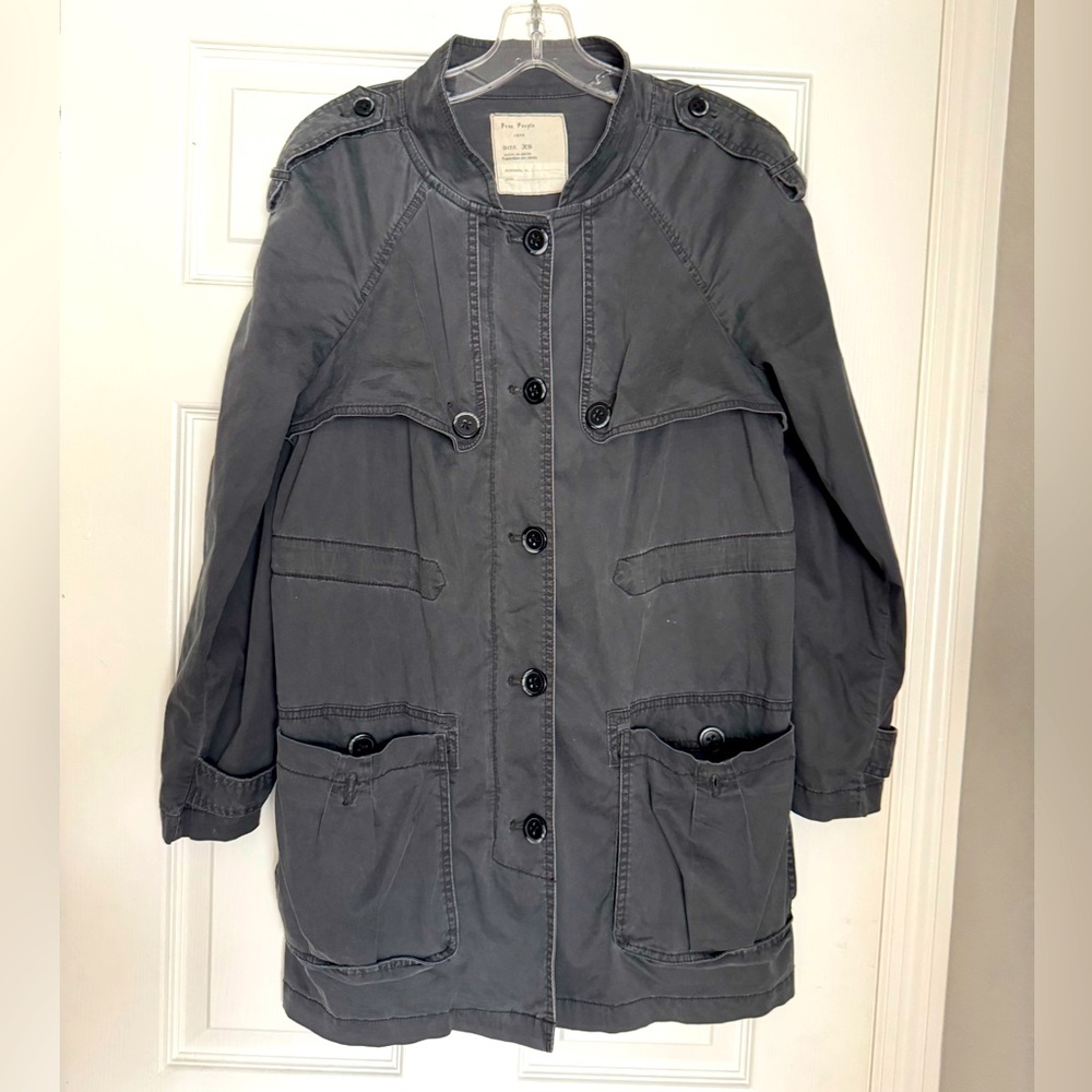 Free People Vintage Oversized charcoal grey distressed trench coat XS - Picture 2 of 4